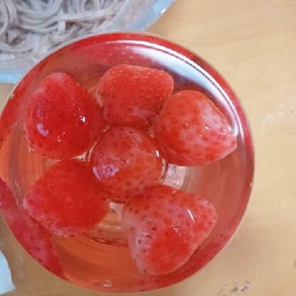 冷凍苺で美味しく作れました(人´∀`*)ごちそうさまでしたー！